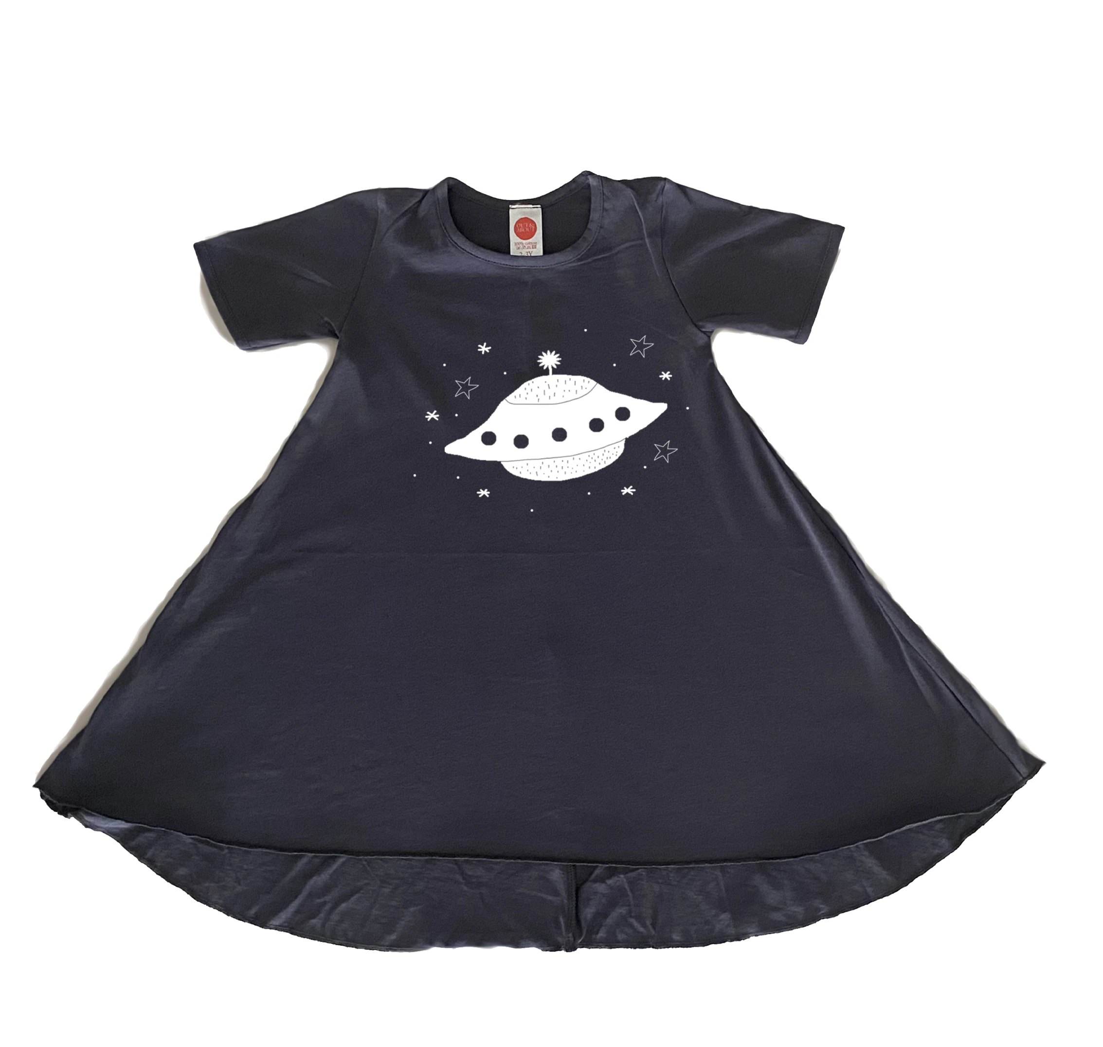 שמלה חללית שמלה חללית