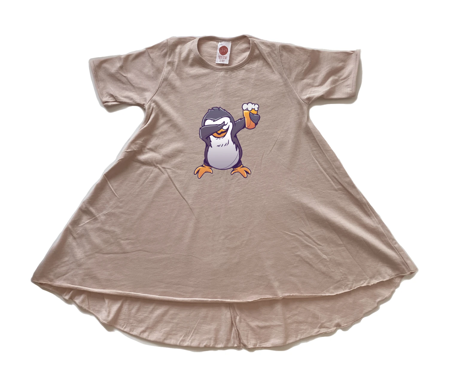 שמלה פינגווין דאב עם בירה שמלה פינגווין דאב עם בירה