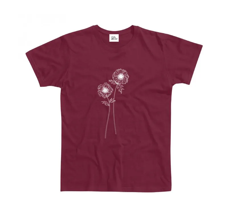 Basic T-shirt with a cartoon anemone