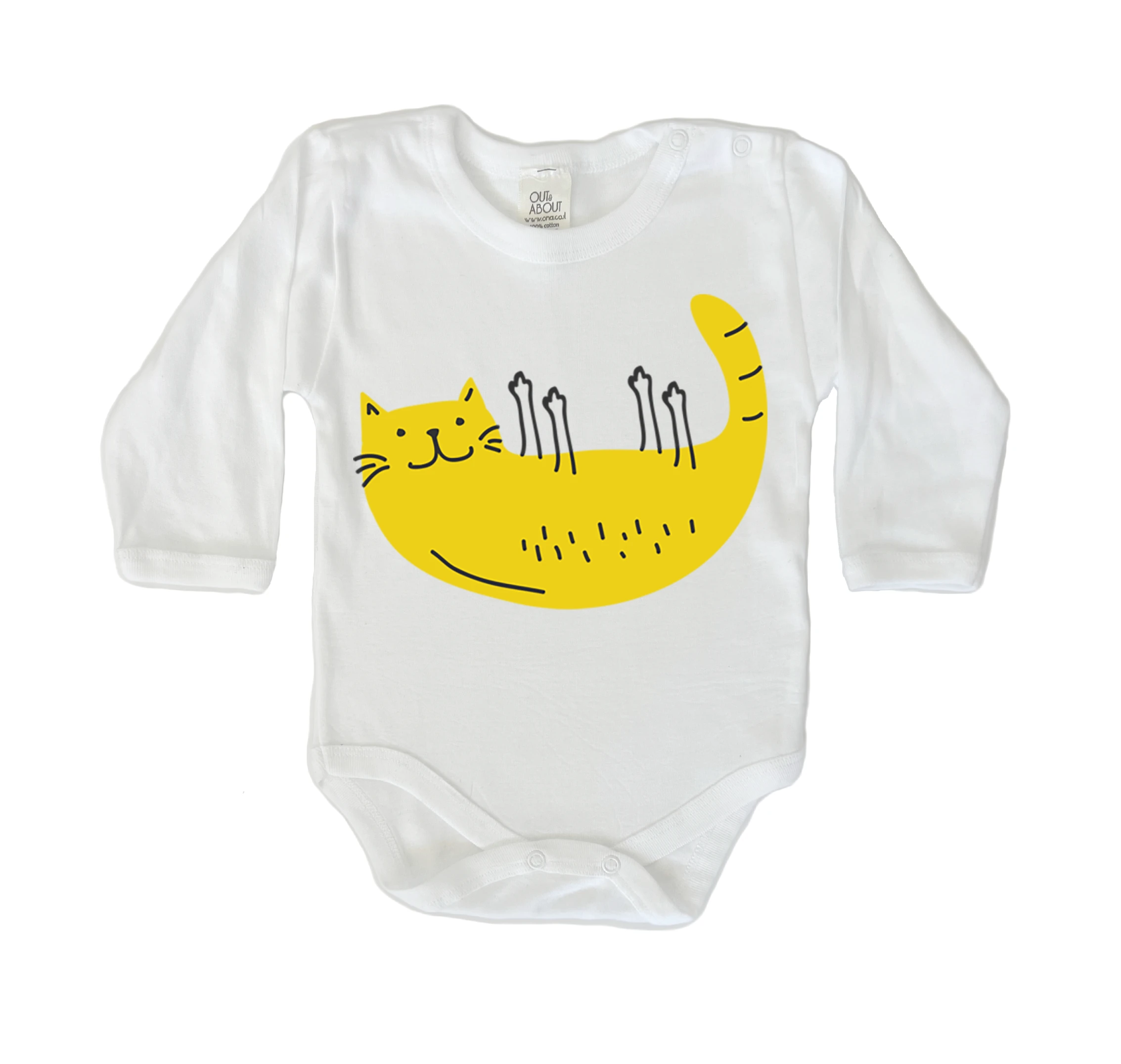 בגד גוף חתול על הגב