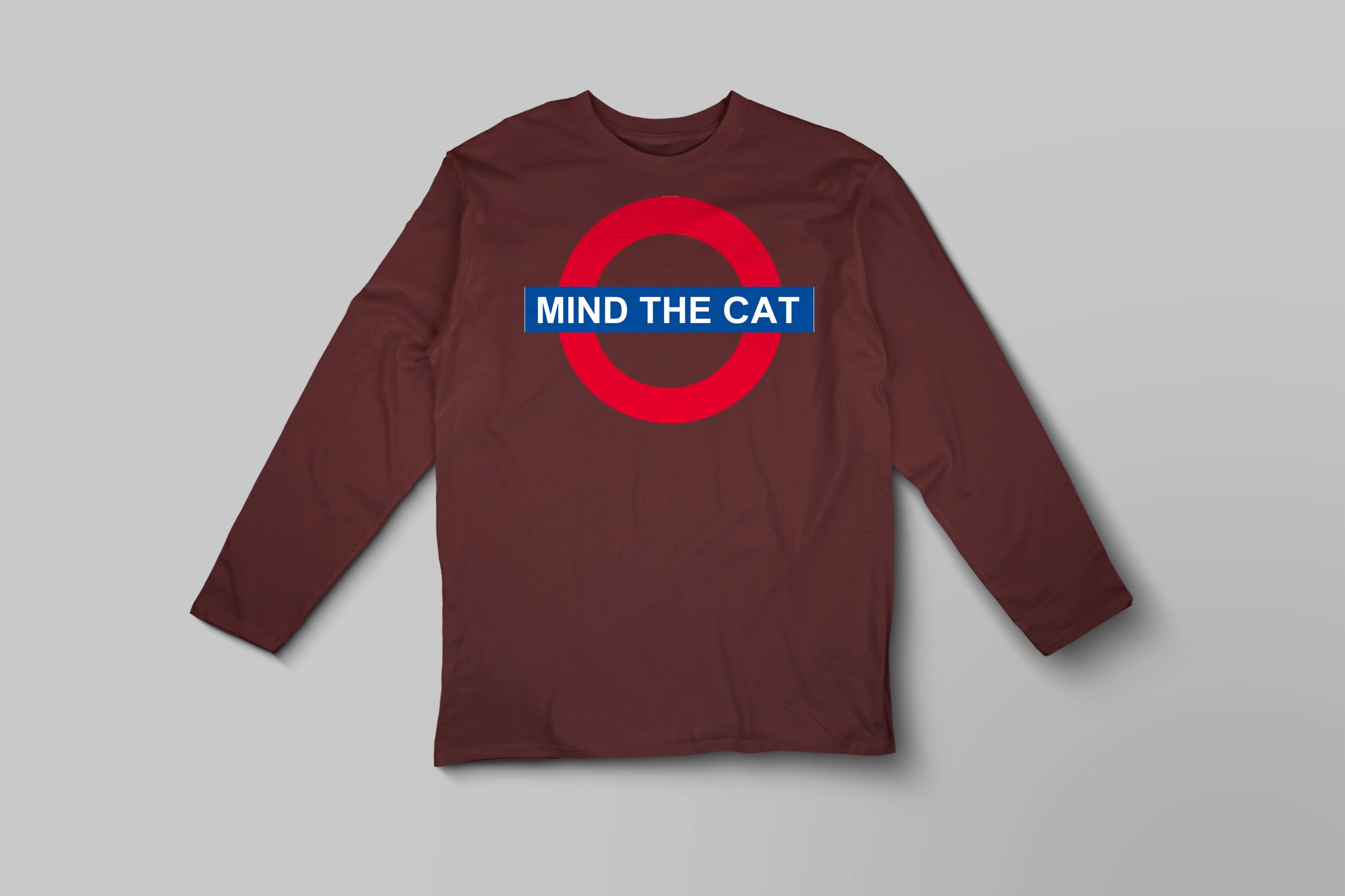 חולצה ארוכה מתחשב בחתולים