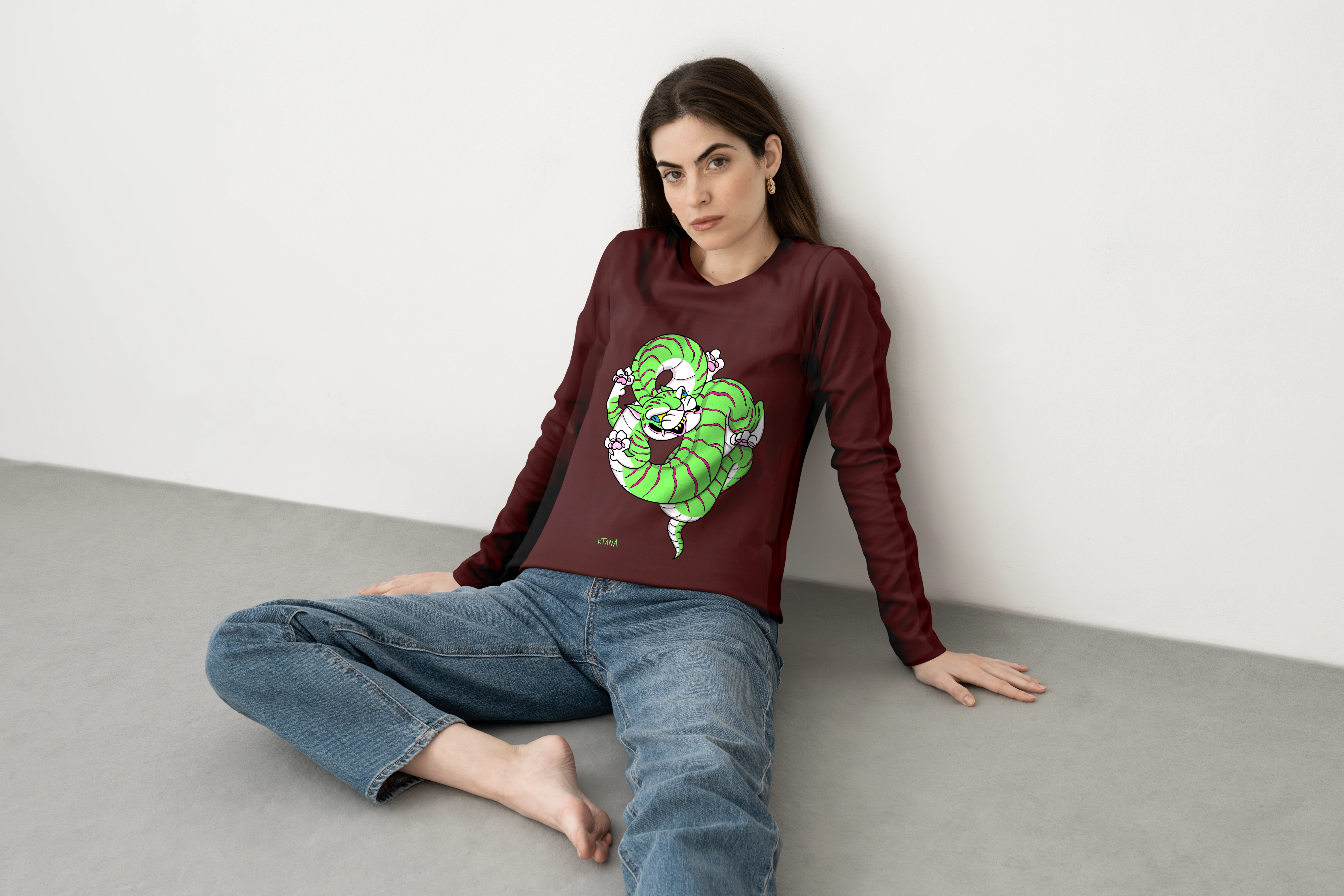 חולצה ארוכה Swirly green Tiger