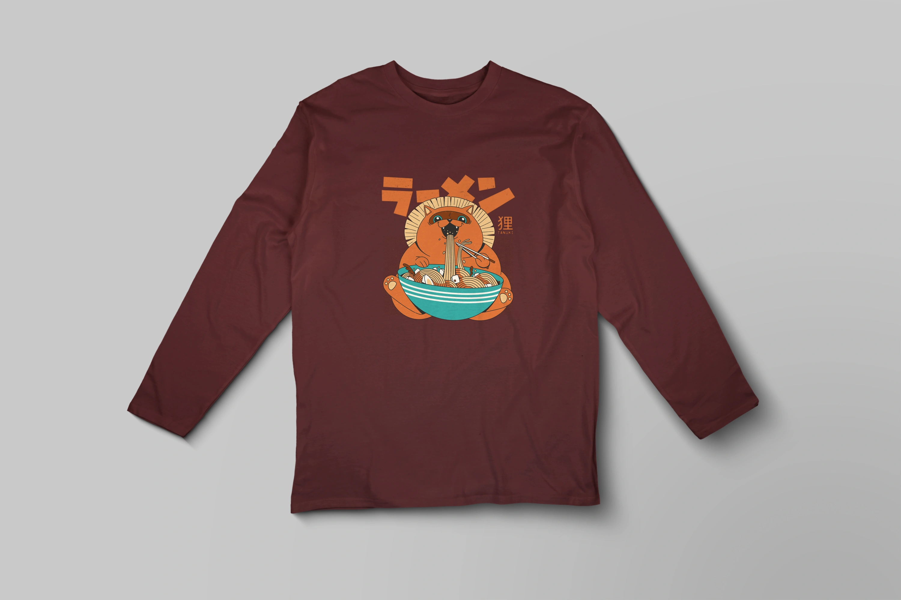 חולצה ארוכה חתול אוכל ראמן