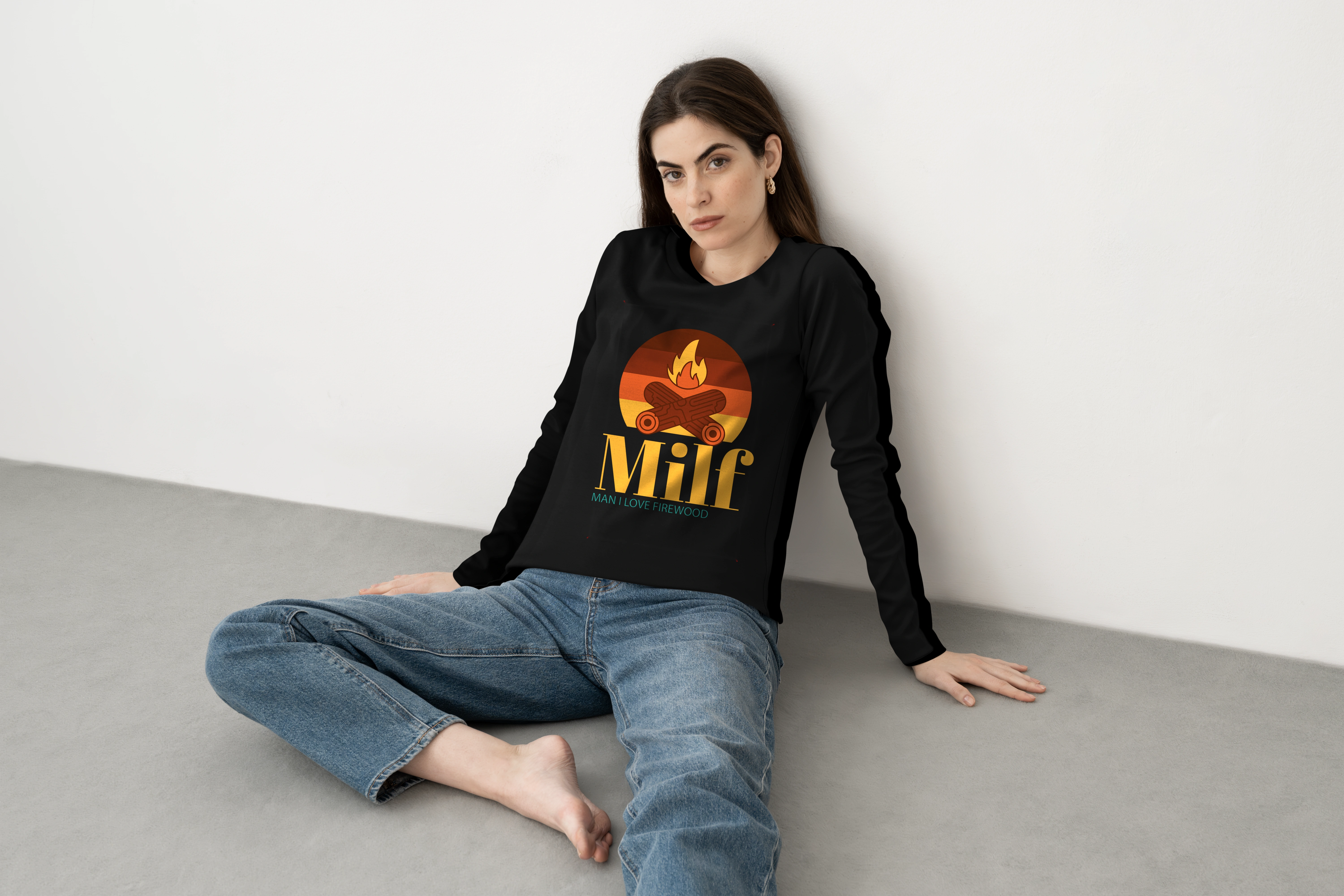 חולצה ארוכה MILF מדורה