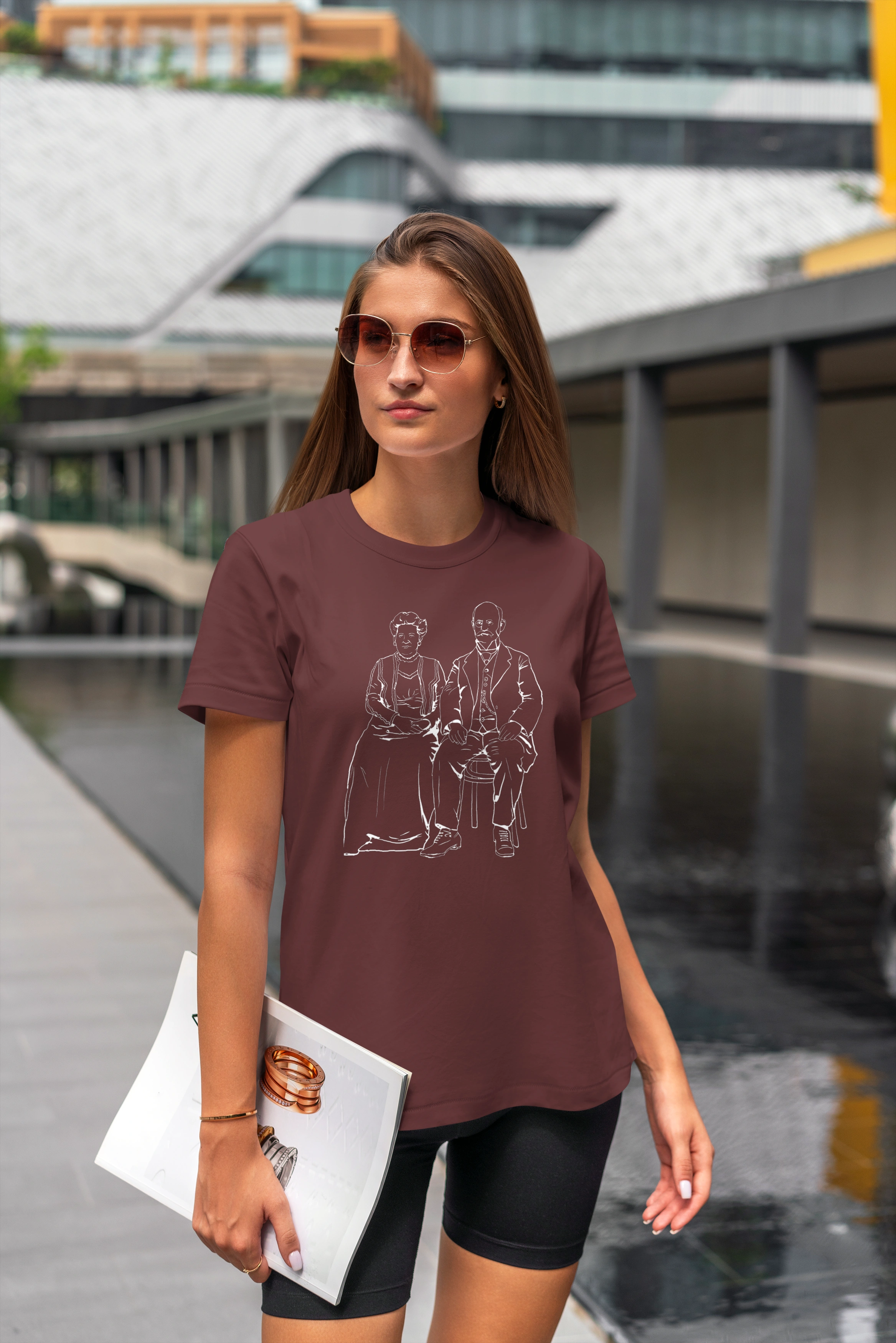 תצוגה חלופית של חולצה תמונה ישנה