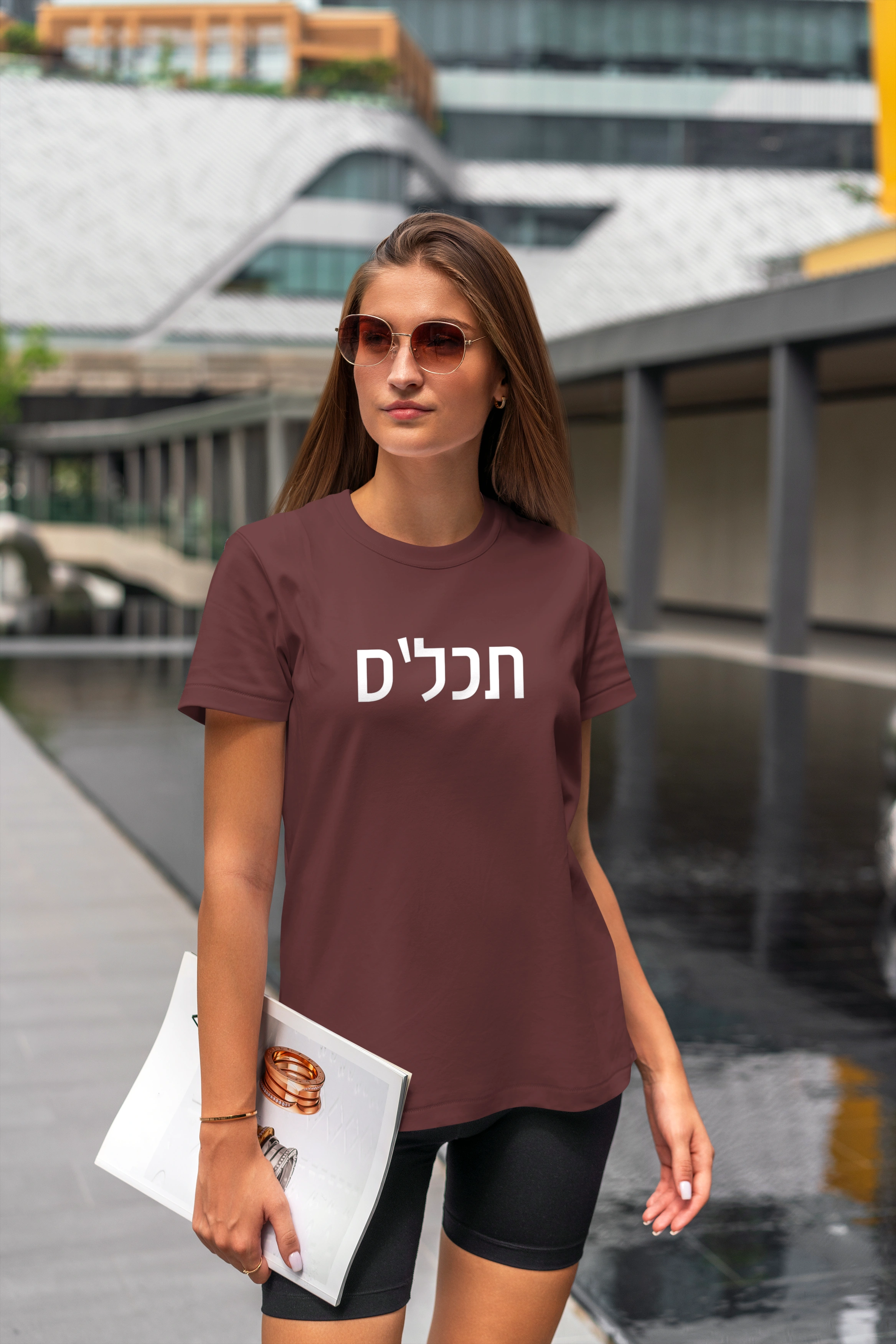 תצוגה חלופית של חולצה ת'כלס