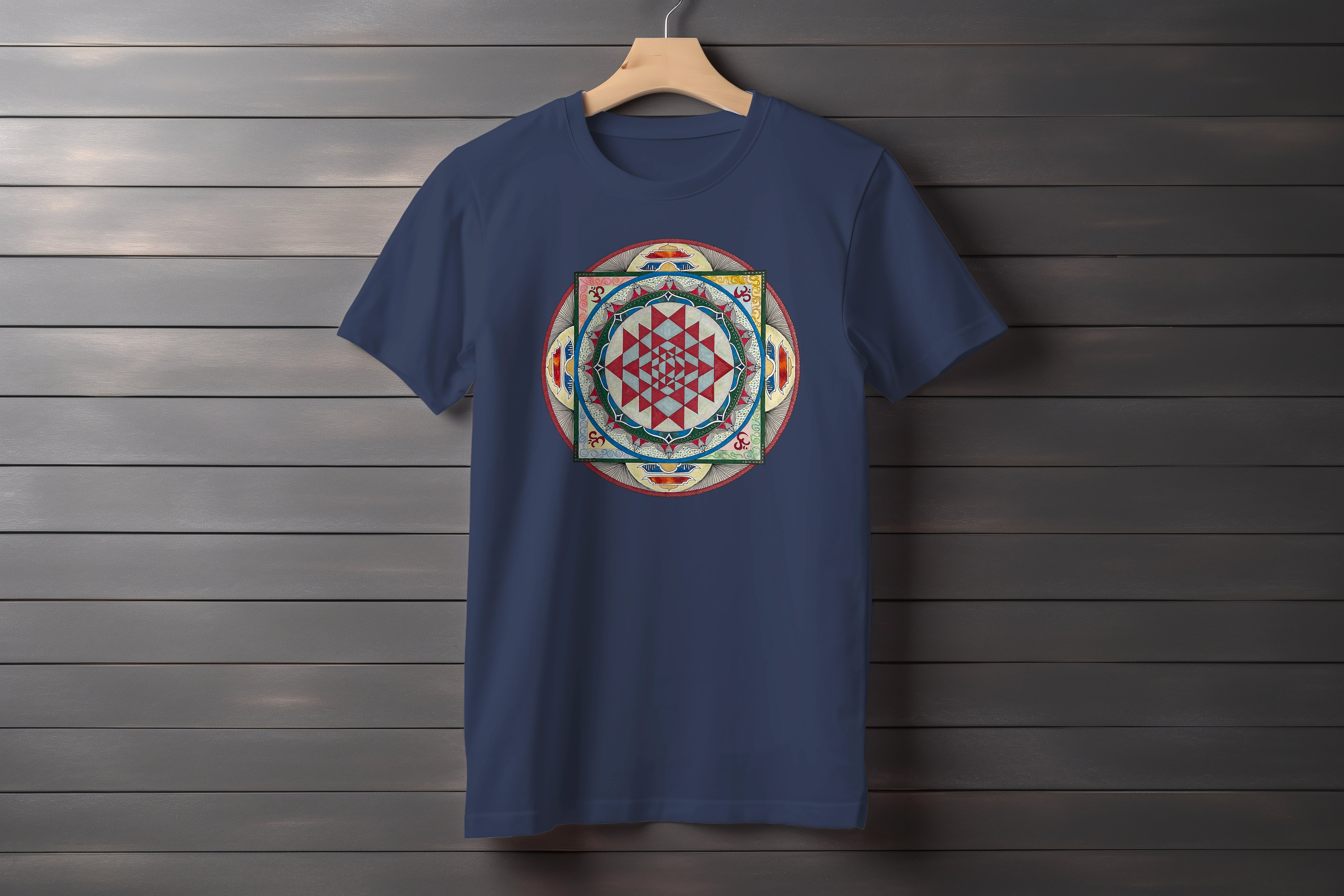 תצוגה חלופית של חולצה מנדלת טיבטית