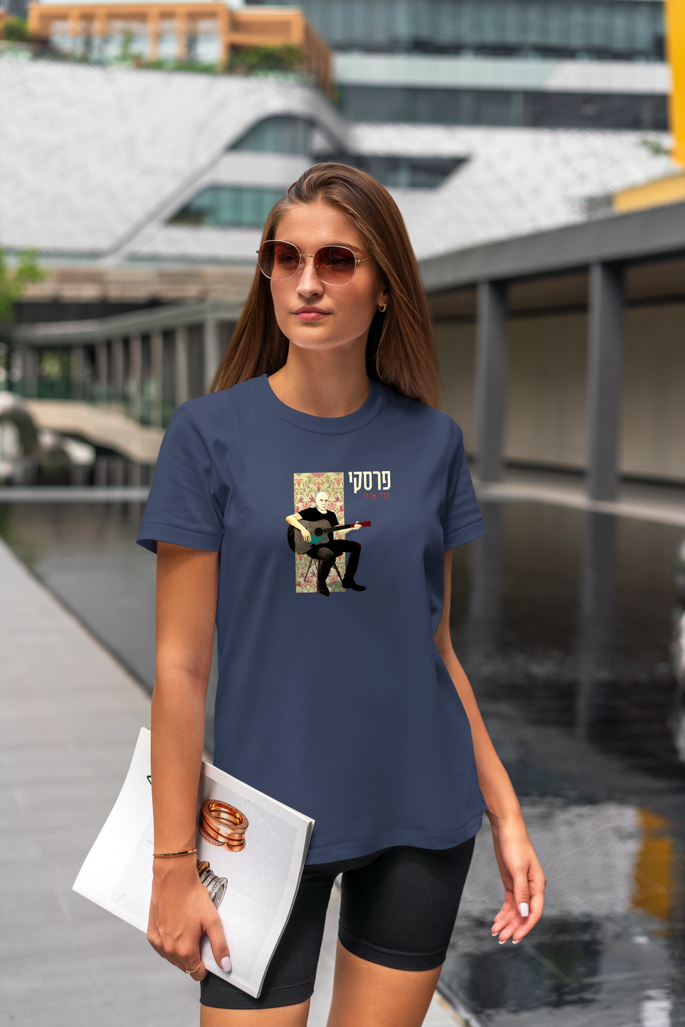 תצוגה חלופית של חולצה חדר צדדי