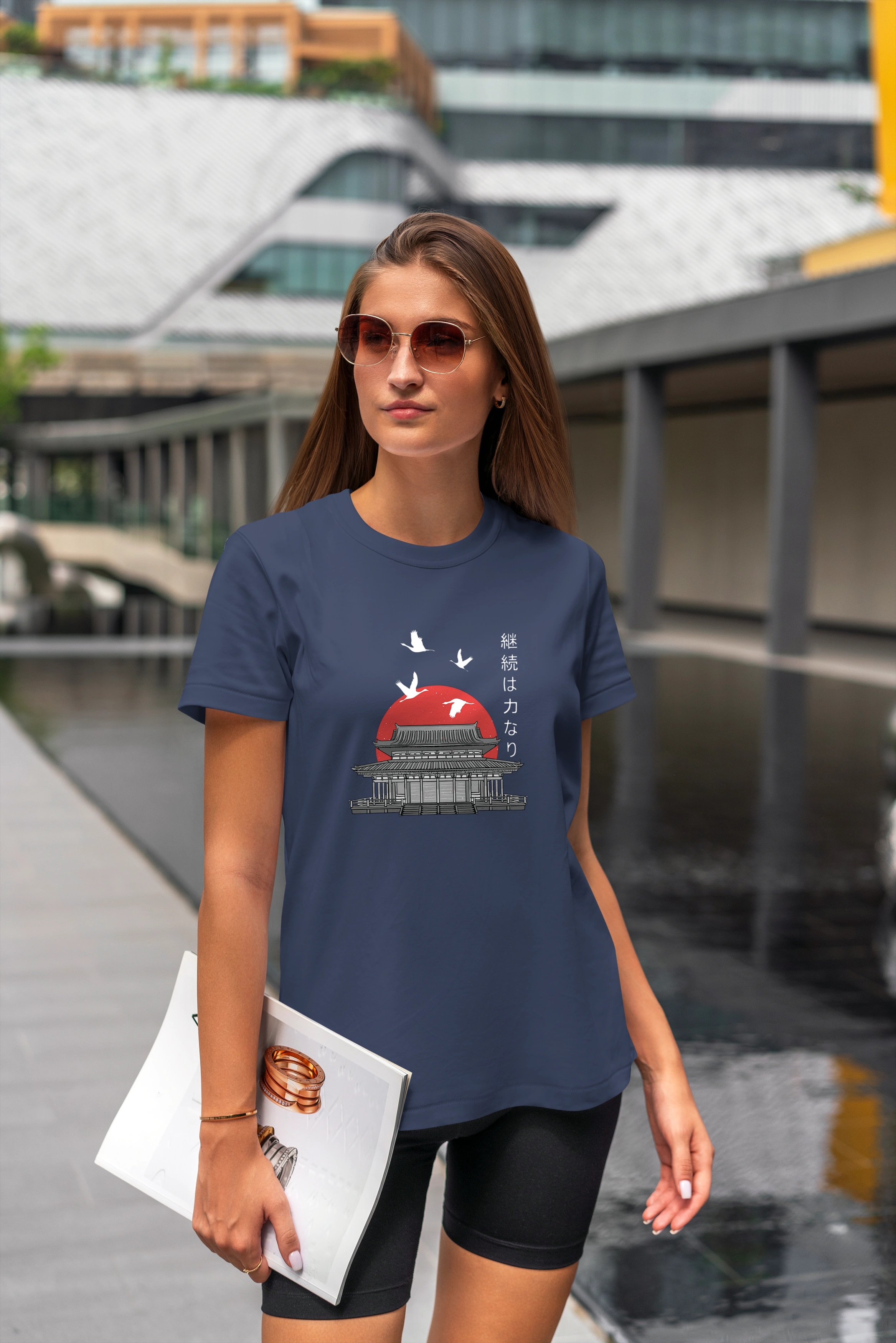 תצוגה חלופית של חולצה מקדש וציפורים