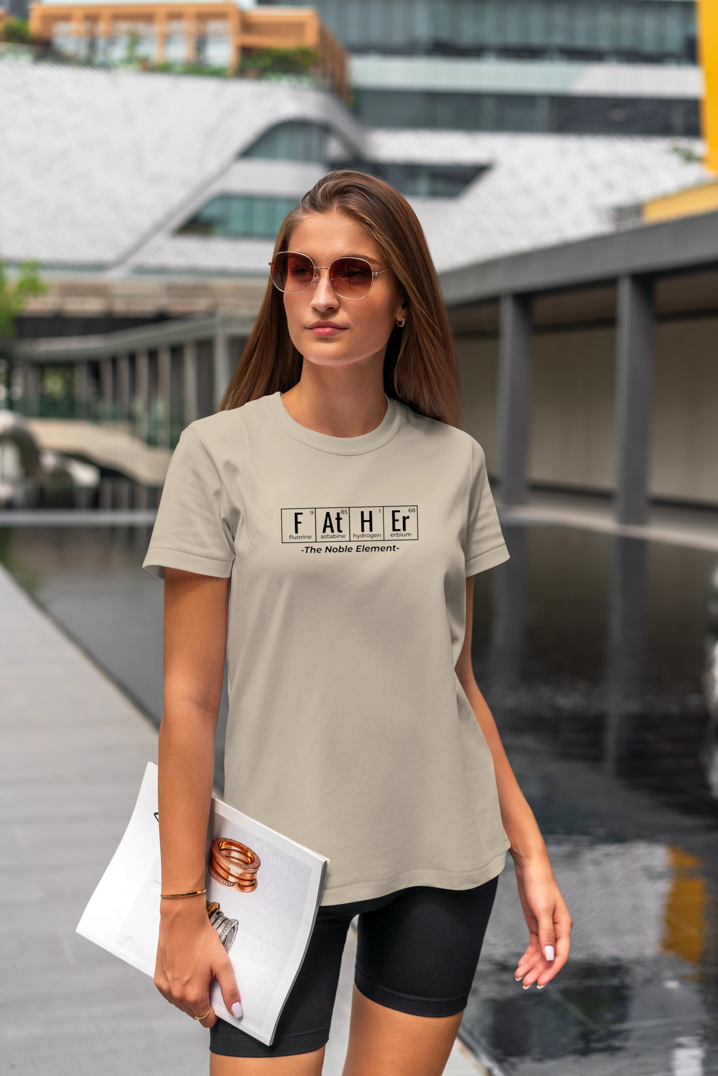 תצוגה חלופית של חולצה אבא אצילי