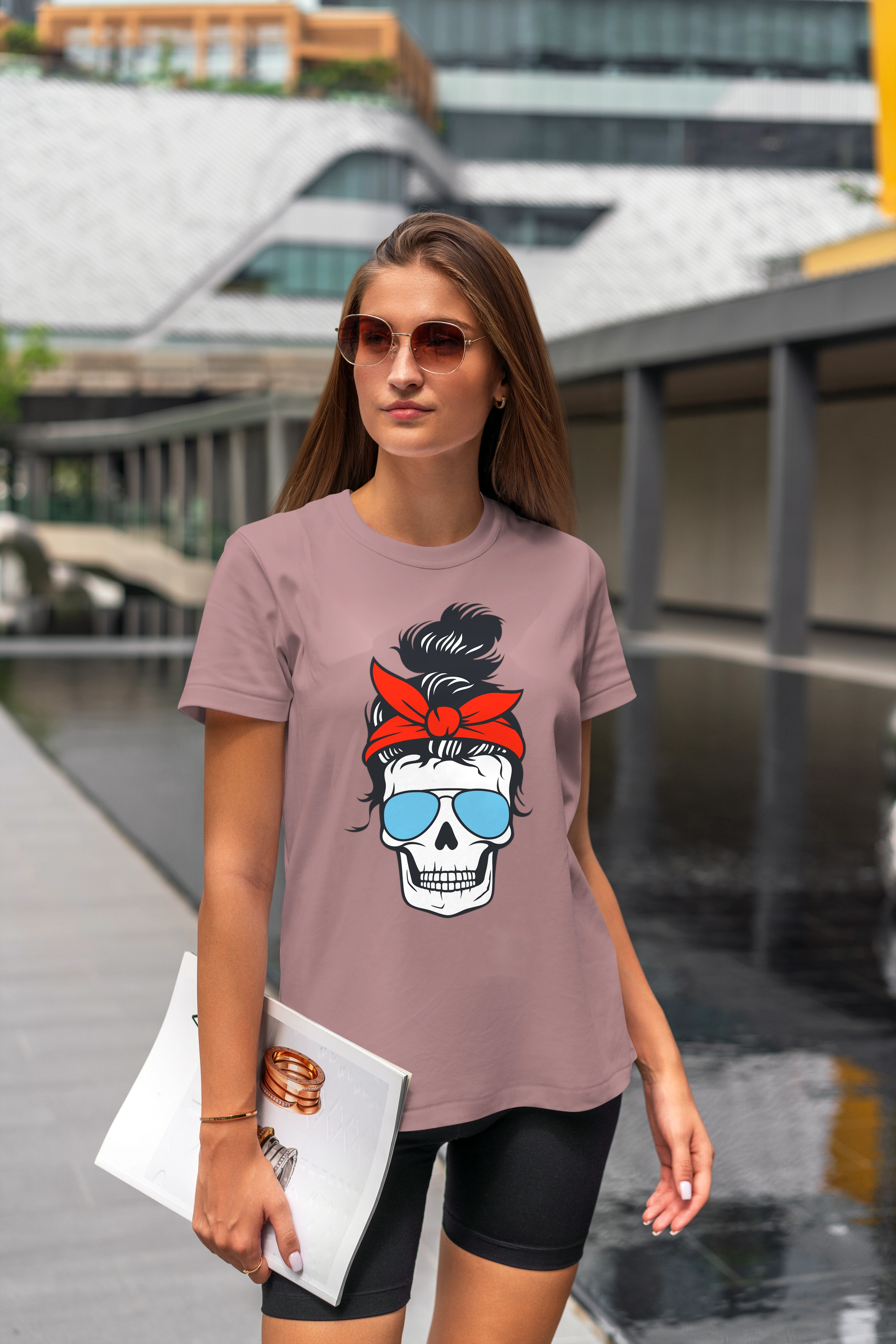 תצוגה חלופית של חולצה גולגולת אמא