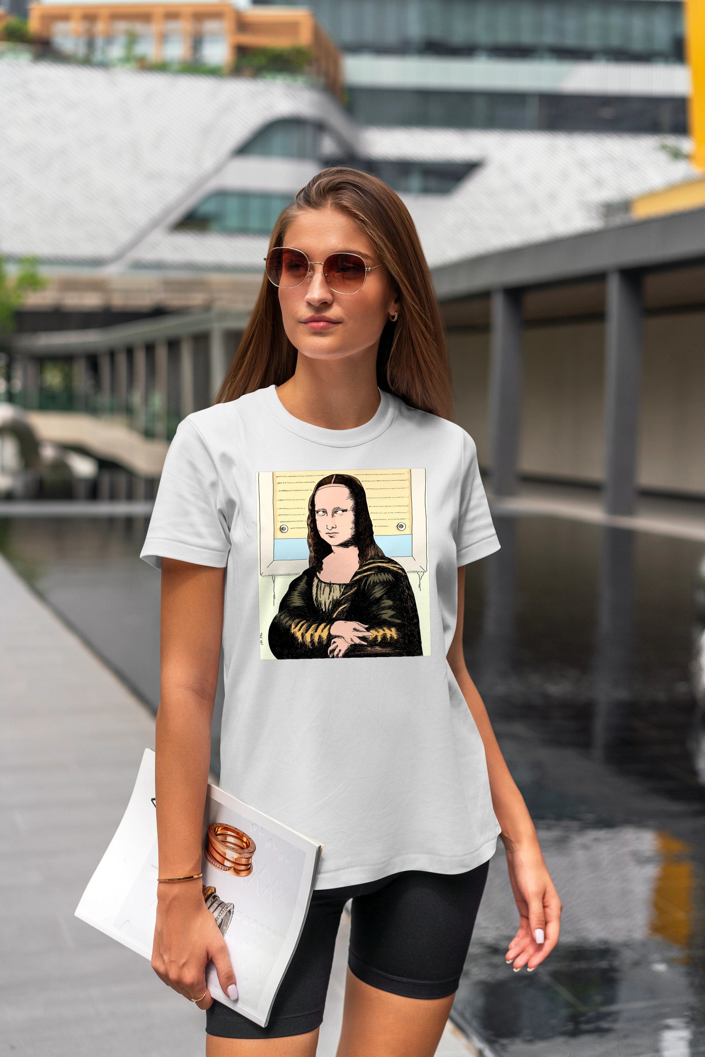 תצוגה חלופית של חולצה מונה ליזה