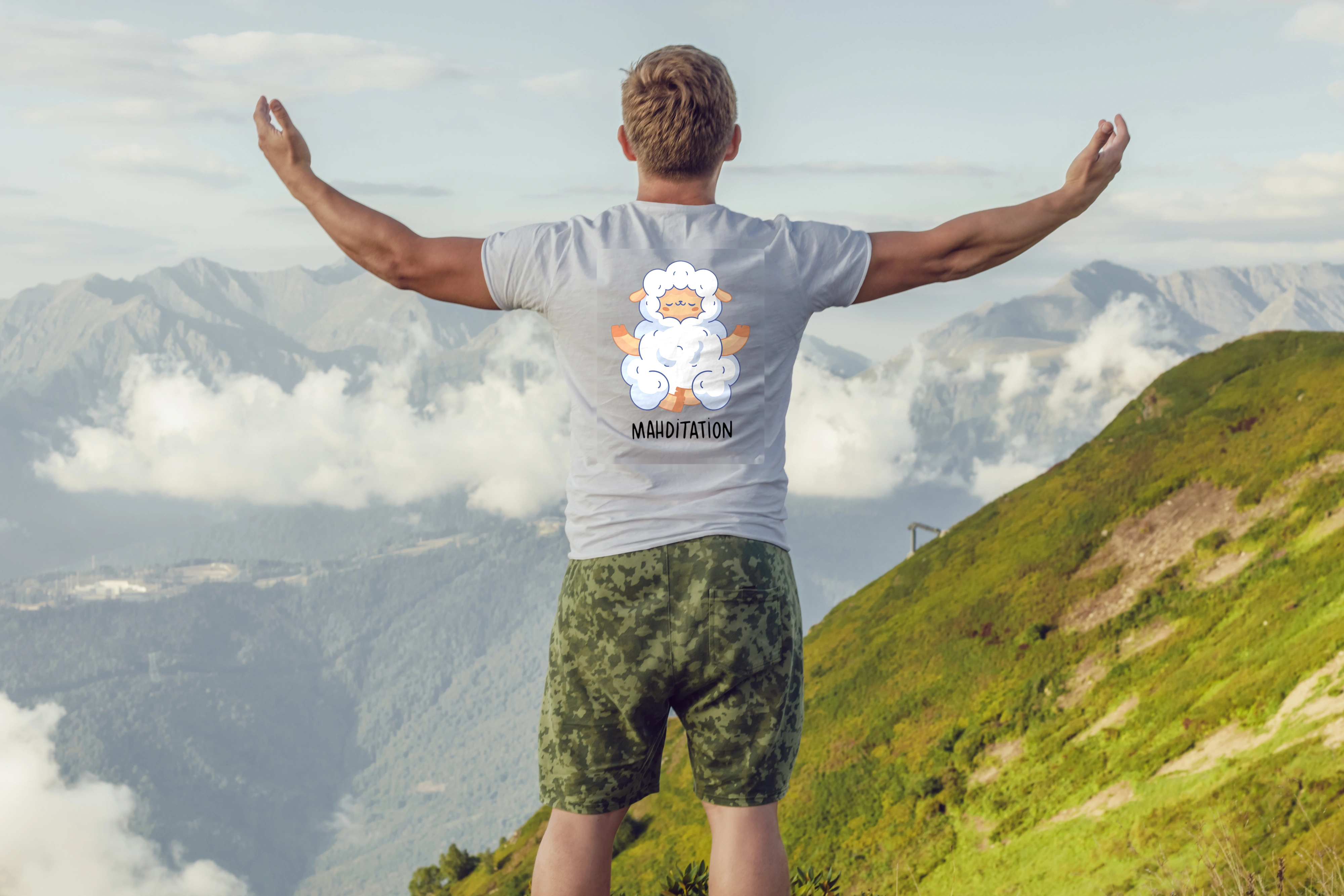 חולצה כבשה במדיטציה